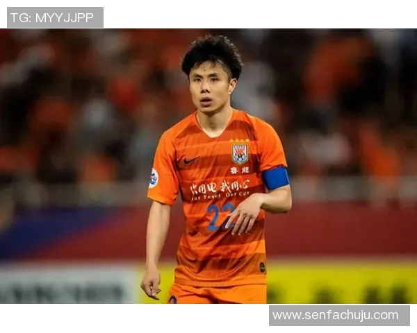 韩国足球球星中谁的外貌最帅引发球迷热议和关注